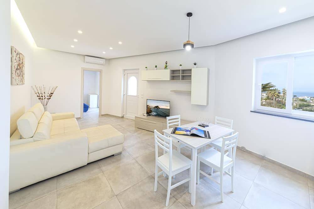 Apartamento entero, Apartment 8 minutes from downtown! in Forio, Ischia