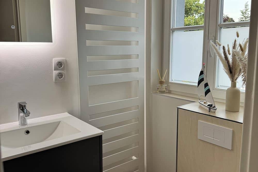 Ganze Wohnung, Havelnest gemütliches Apartment auf 50m² mit Innenhof, 2 Minuten Fußweg zum See in Brandenburg an der Havel