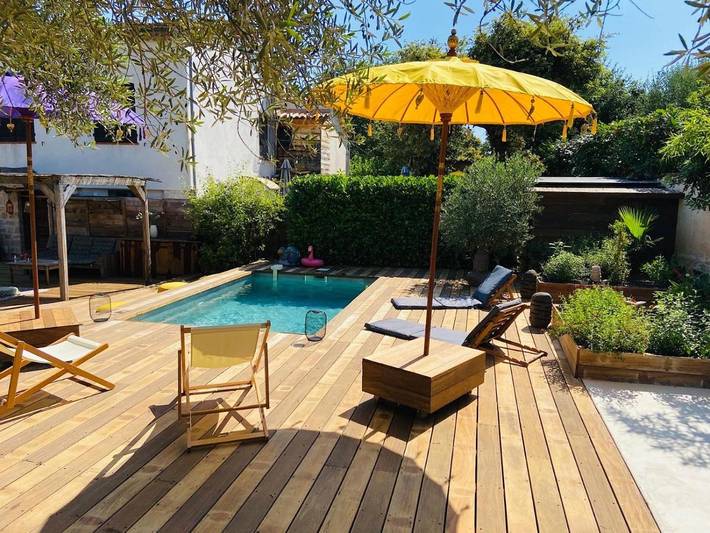 Location de vacances pour 5 personnes, avec jardin ainsi que piscine et vue à Roquefort-les-Pins - 2