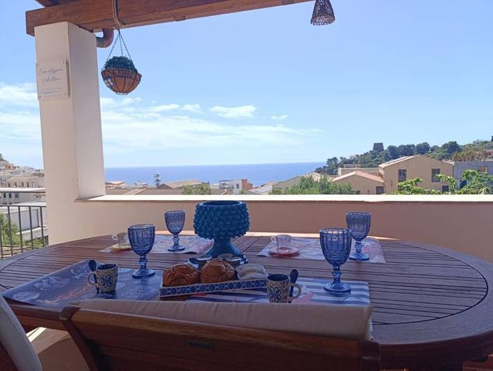 Gîte pour 4 personnes, avec vue et terrasse à Ustica - 4