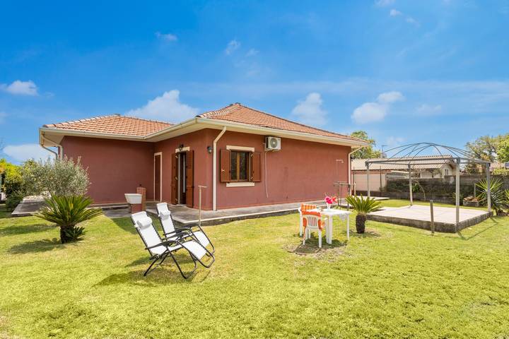 Villa für 8 Personen, mit Garten - 1