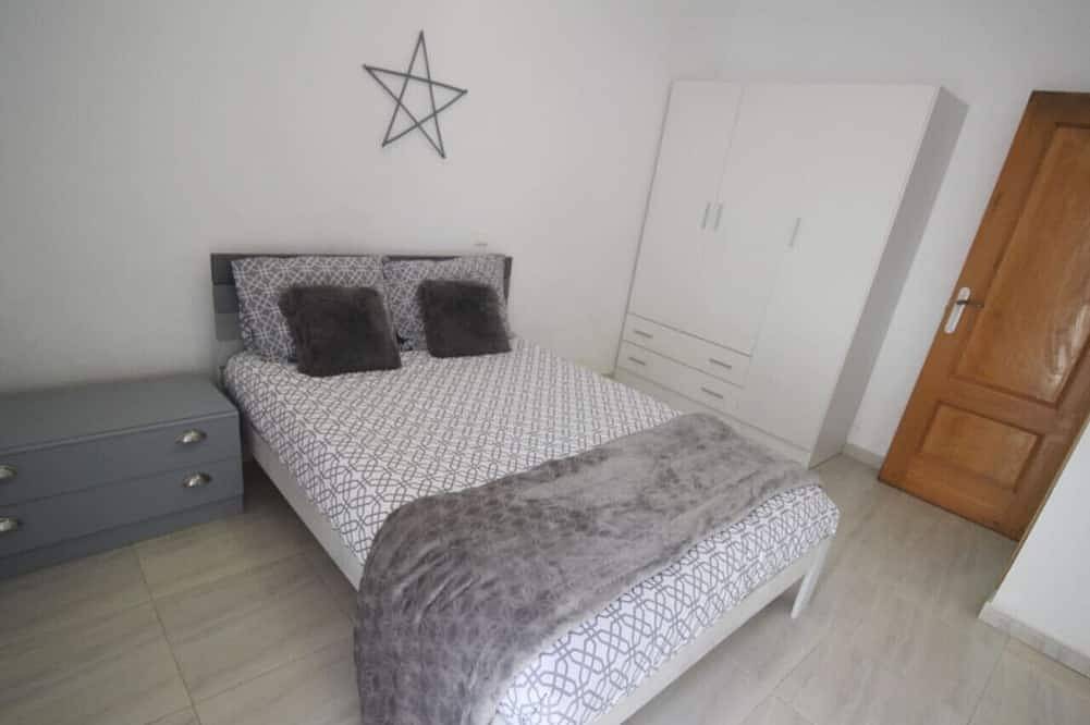 Apartamento entero, Apto con 2 dormitorios en Ajo - El Faro 12008 in Bareyo, Costa de Cantabria