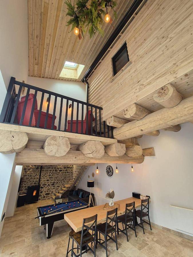 Location de vacances pour 6 personnes, avec Jacuzzi à Olloix