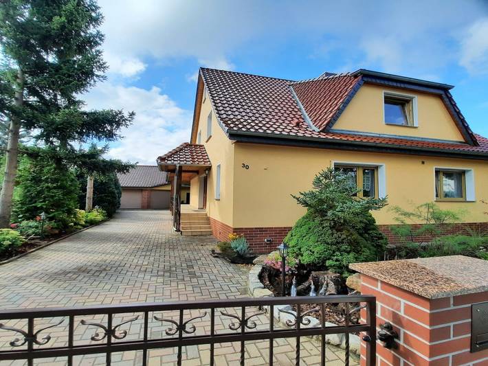 Ferienhaus für 3 Personen, mit Terrasse und Garten in Cottbus