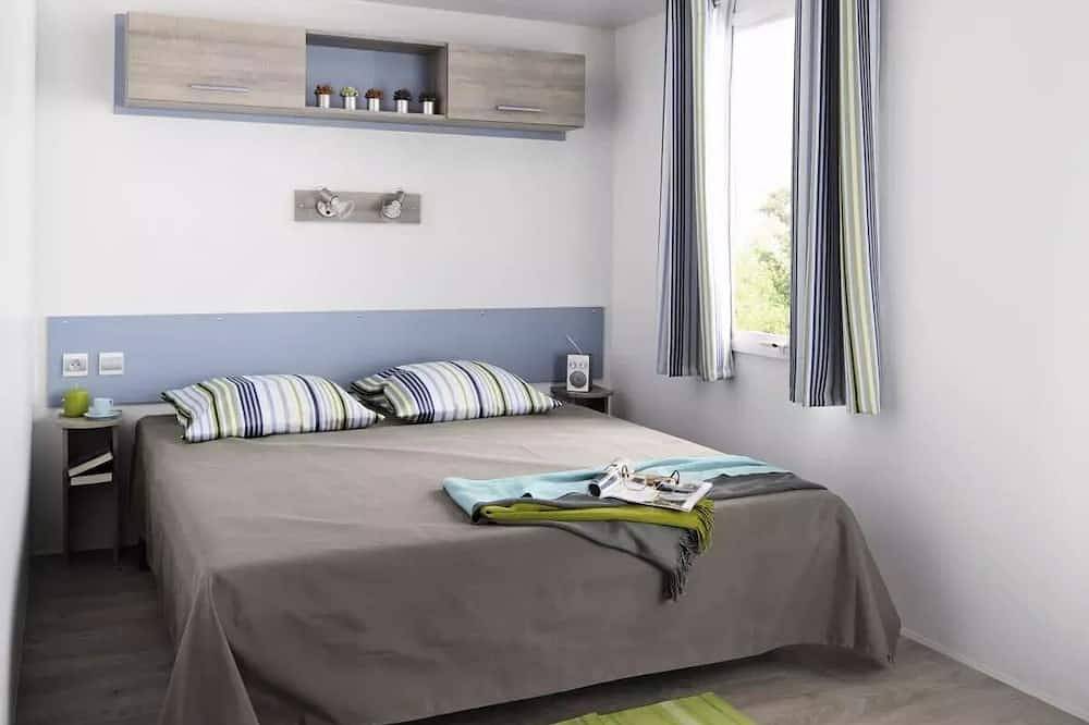 Mobil-home 3 Pièces 4 Personnes + Tv in Erquy, Côte d’Émeraude