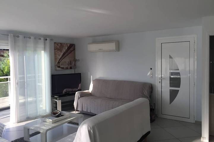 Villa pour 12 personnes, avec jardin et terrasse à Ajaccio - 4