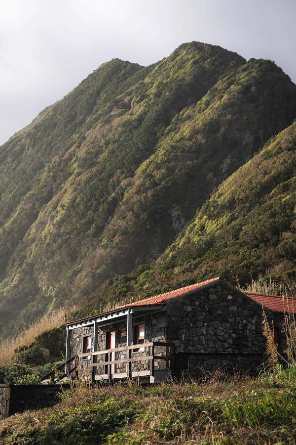 Gîte pour 3 personnes, avec jardin et piscine ainsi que vue et sauna dans São Jorge - 2