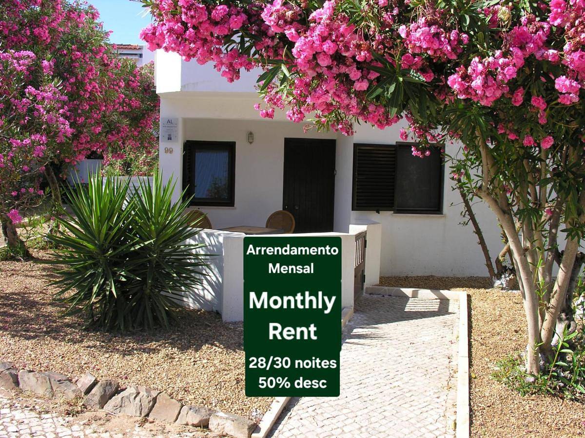 Apartamento inteiro, (Retur) Algarve Beach House in Castro Marim, Distrito de Faro