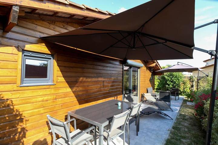 Gîte pour 4 personnes, avec jardin et jacuzzi, animaux acceptés à Le Taillan-Médoc - 2