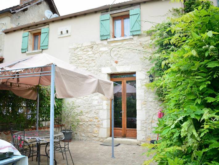 Gîte pour 5 personnes, avec terrasse et jardin - 1
