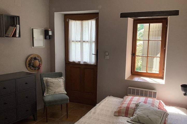 Gîte pour 3 personnes, avec jardin et terrasse à Saint-André-d'Olérargues - 2