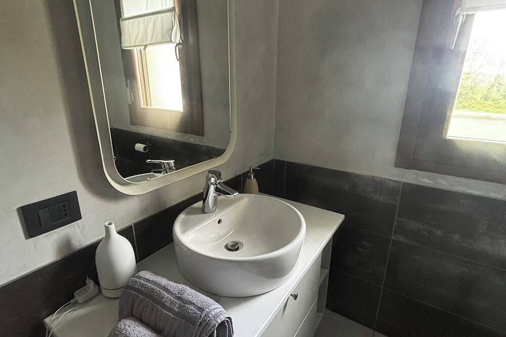 Appartamento intero, Appartamento moderno a Cremona vicino alla Fiera in Cremona, Provincia di Cremona