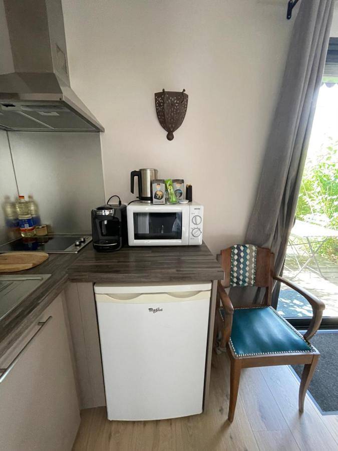 Appartement entier, One-Bedroom Apartment in Écully, Lyon et ses environs