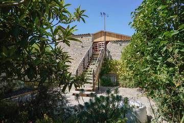 Gîte pour 6 personnes, avec jardin et terrasse à La Grève-sur-Mignon