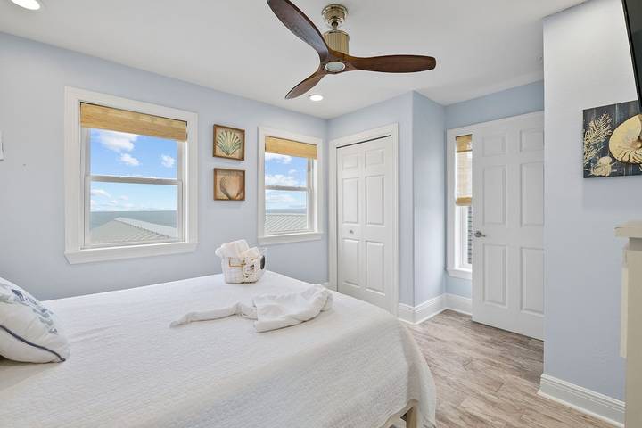 Vacation rental for 9 people, with balcony in St. George Island