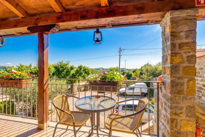 Ganze Wohnung, Tourist Farm Tonin - Apartment 1 in Koper, Slowenisches Istrien