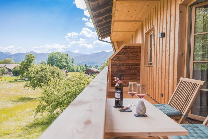 Ferienwohnung für 4 Personen, mit Balkon und Seeblick sowie Ausblick in Gmund - 4