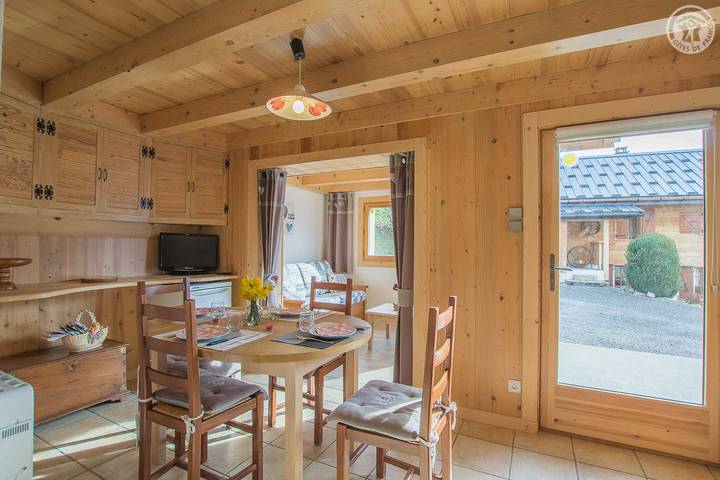 Gîte pour 4 personnes, avec terrasse à Ugine - 2