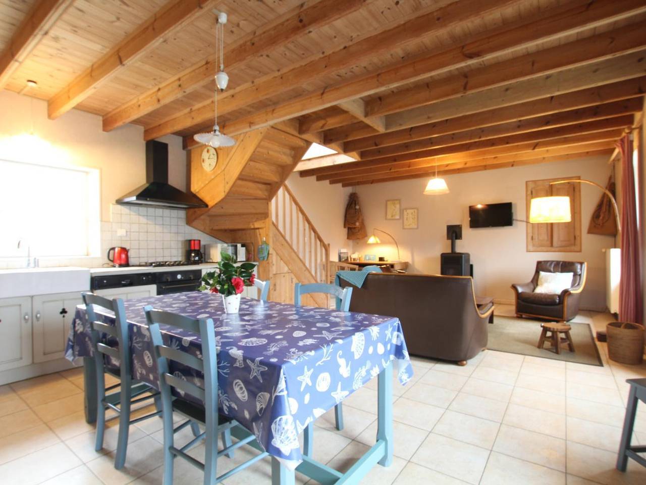 House in La Hague with enclosed garden, parking and pets allowed in Herqueville, La Hague