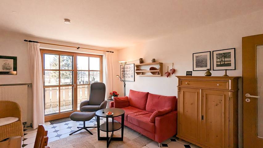 Ferienwohnung für 2 Personen, mit Balkon und Ausblick in Schwangau - 2