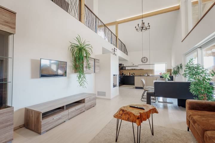 Ferienwohnung für 6 Personen, mit Balkon und Seeblick
