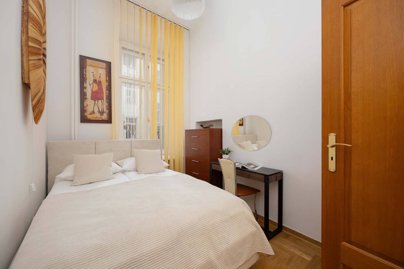 Apartamento entero, Okólnik 11A | Warsaw | Atmospheric Apartment | Center in Varsovia Śródmieście, Varsovia