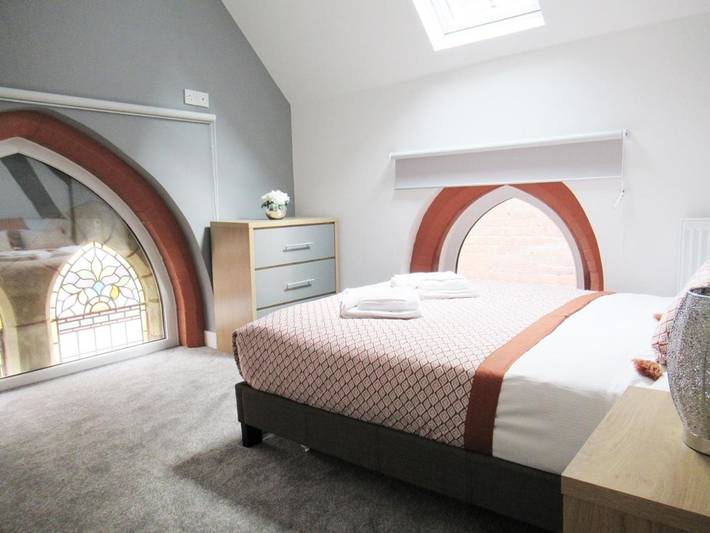 Apartment for 6 people in Warrington