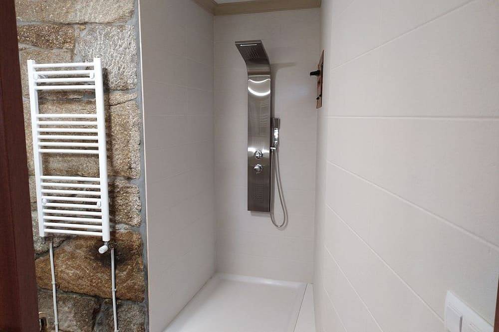 Entire apartment, Or Xanza Apartment, ideal for couples (adapted for people with reduced mobility). in Meis, Galician Coast