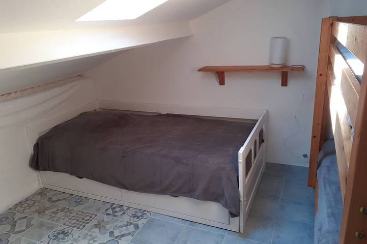 Pequeña casa, 300 m de playa, capacidad para 4 personas, piscina en la residencia in Saint-Michel-Chef-Chef, Côte de Jade