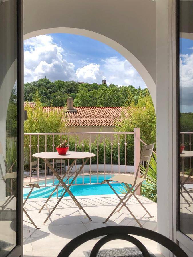Gîte pour 2 personnes, avec vue et jardin ainsi que bassin pour enfant et piscine à Montferrier-sur-Lez - 3