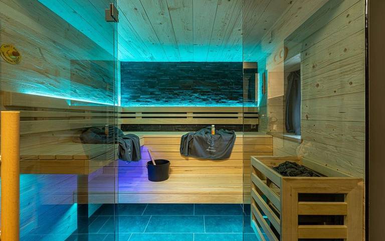 Ferienhaus für 5 Personen, mit Sauna und Garten sowie Terrasse