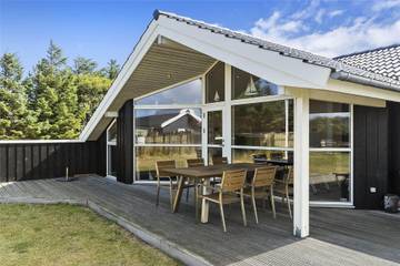 Ferienhaus für 6 Personen, mit Terrasse und Whirlpool sowie Sauna, mit Haustier in Dänemark
