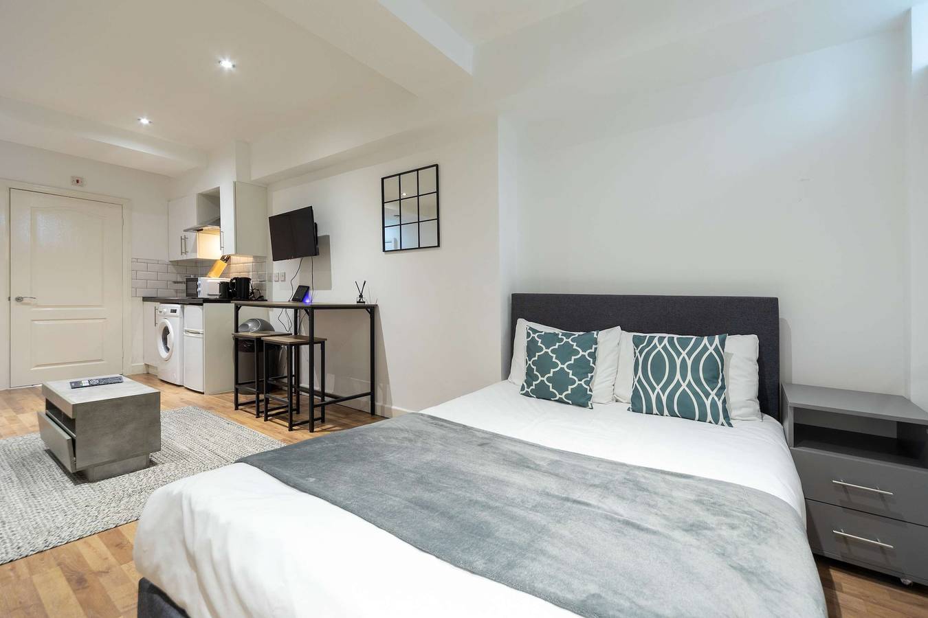 Ganzes Studio, Cosy & Convenient Studio Apartment in Shoreditch in Hackney, London