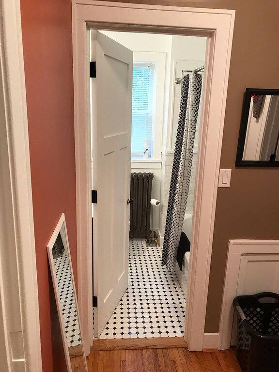 Ganze Wohnung, Day Street Suites. Historische Phelps Mansion. Main Level Suite # 2 in Decorah, Winneshiek County