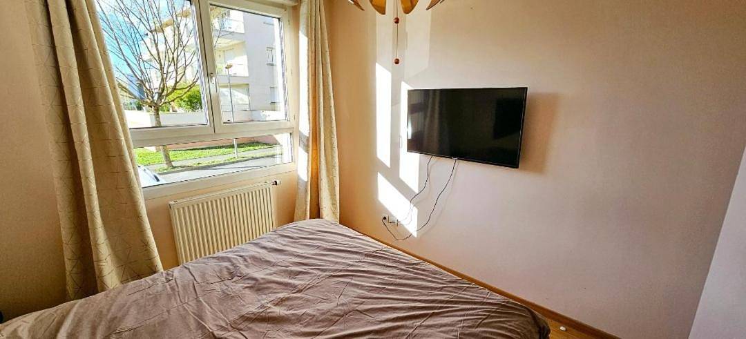 Appartement entier, Appartement entier 2 chambres avec terrasse in Eybens, Isère