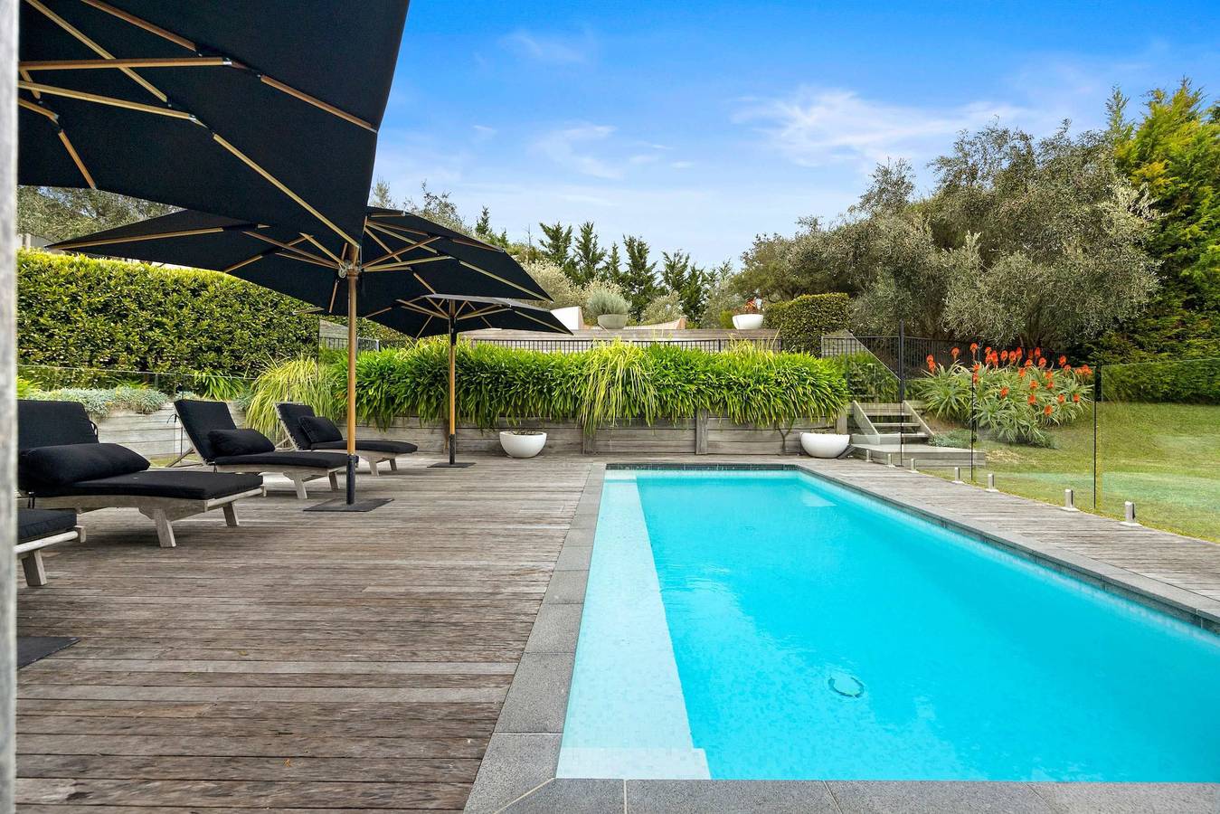 Luxury Portsea Sanctuary Gas Heat Pool Gardens in Portsea, Mornington Peninsula