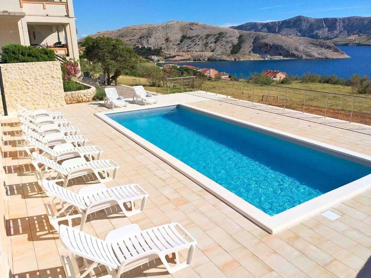 Ganze Wohnung, Apartments Poolhouse in Metajna, Pag