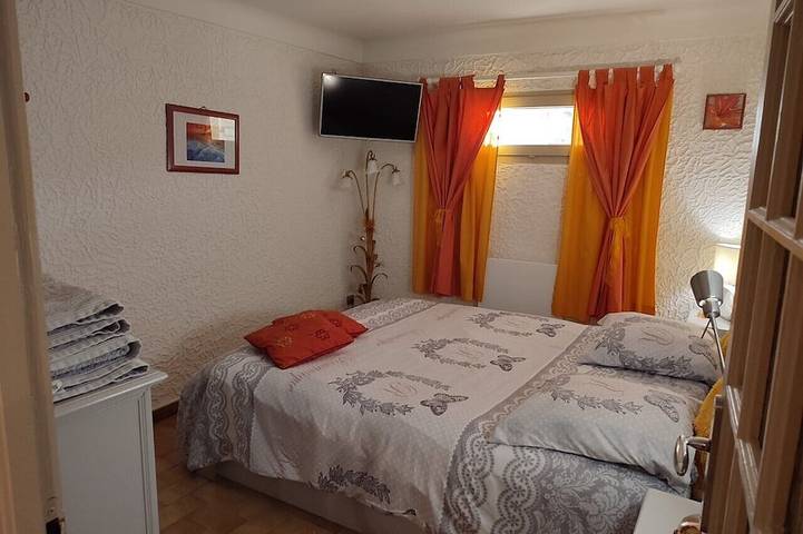 Peace and relaxation in green Provence in Entrecasteaux, Región Brignoles