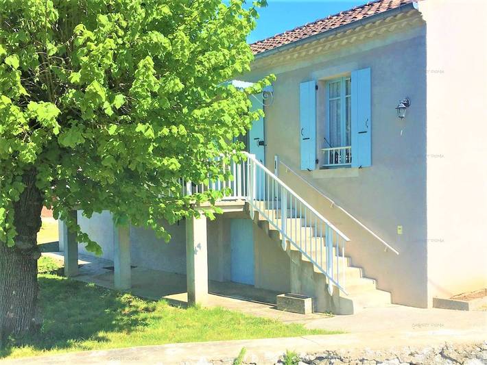 Location de vacances pour 4 personnes, avec jardin et terrasse, animaux acceptés à Ruoms - 2