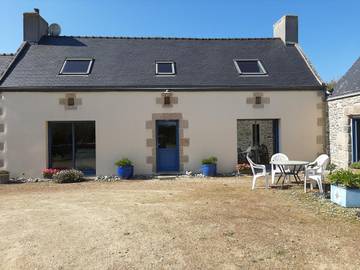 Gîte pour 8 personnes, avec jardin, animaux acceptés à Tréguennec