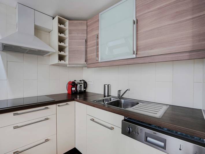 Ganze Wohnung, Geräumige Wohnung - 2Br/6P - Musée de La Poste in Paris, Ile de France