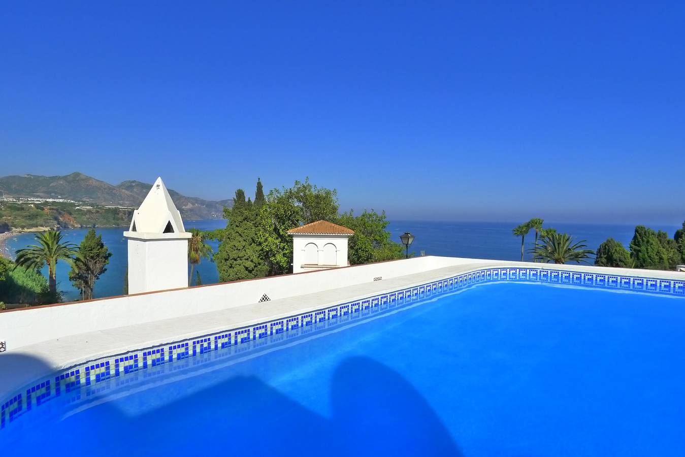 Appartement entier, | Carabeo 99 in Playa Carabeo, Nerja