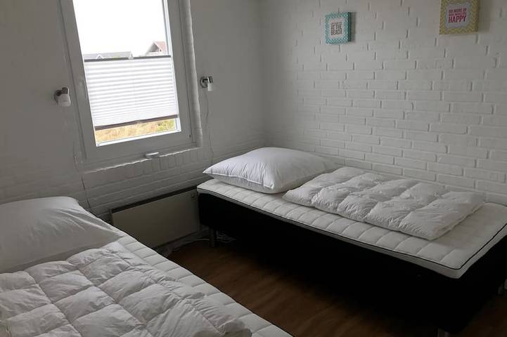 Renoviertes Sommerhaus dicht an der Nordsee hygge pur! Neu Anschluß E-Auto! in Hvide Sande, Holmsland Klit