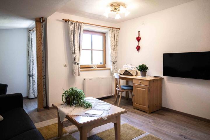 Ganze Ferienwohnung, Ferienwohnung Recknerblick in Schmirn, Zillertaler Alpen