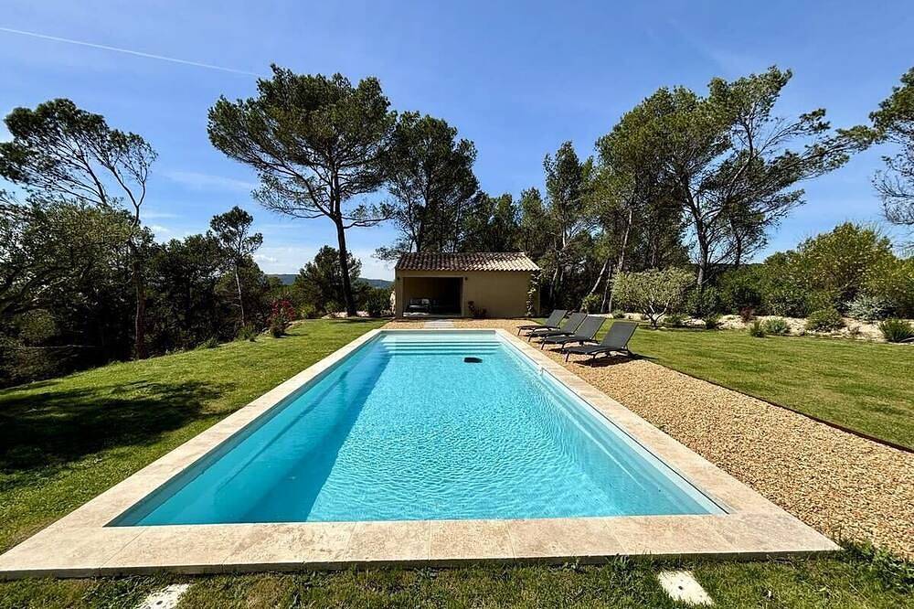 Villa Fanny, swimming pool with panoramic view in Rognes, Region de Aix-en-Provence