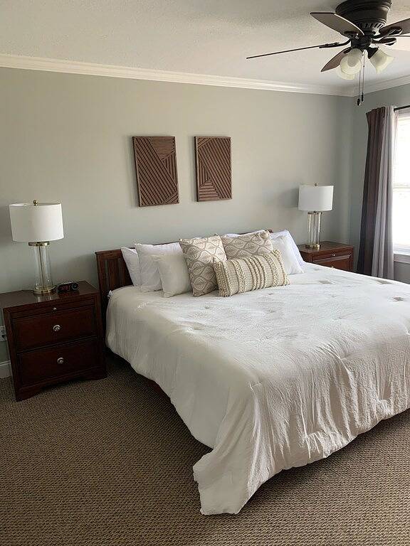 Ganze Wohnung, Lovely Lake Condo with Boat Slip and Pool in Alexander City, Lake Martin