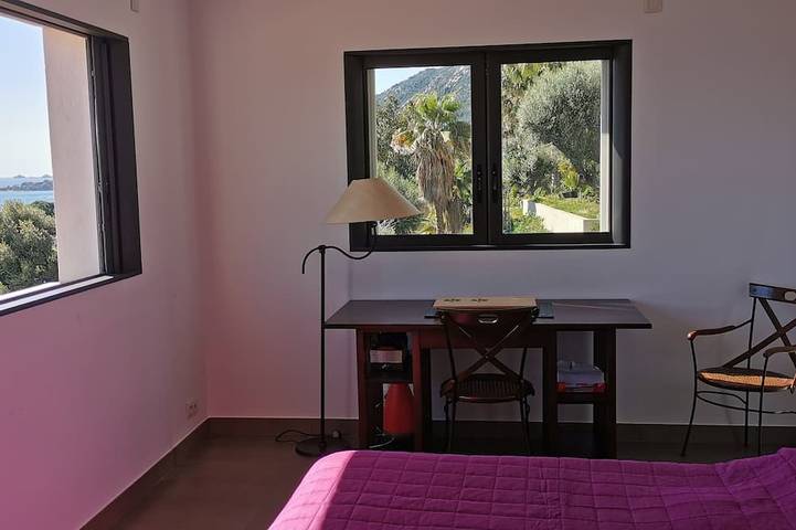 Villa pour 6 personnes, avec terrasse et jardin à Ajaccio - 4