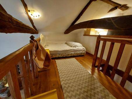 Location de vacances pour 8 personnes, avec piscine ainsi que jardin et vue, animaux acceptés à Saint-Julien-d'Arpaon - 4