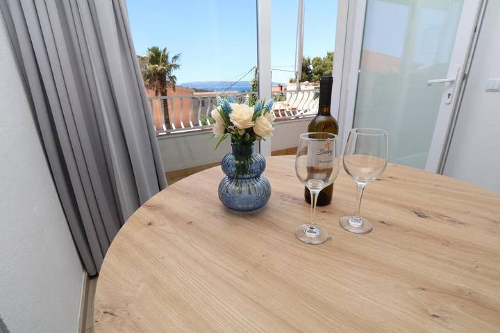 Maison d’hôte pour 4 personnes, avec jardin et vue à Makarska - 2