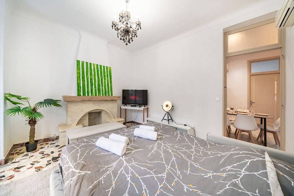Entire apartment, Monte Carlo border, hypercenter, familly friendly in Beausoleil, Nice region